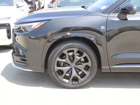 Certified 2024 Lexus TX 500h AWD w/ Technology Package image 4