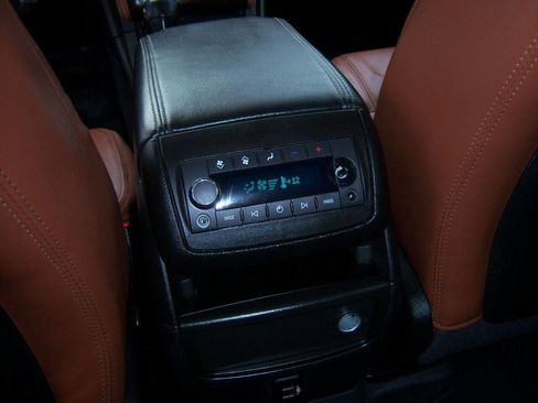 Used 2017 Chevrolet Traverse Premier image 15