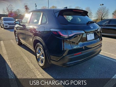 Certified 2025 Honda HR-V LX image 5