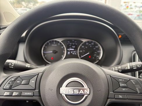 Certified 2023 Nissan Kicks S image 12