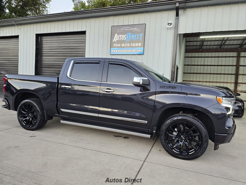 Used 2022 Chevrolet Silverado 1500 High Country w/ High Country Premium Package AWD/4WD image 12