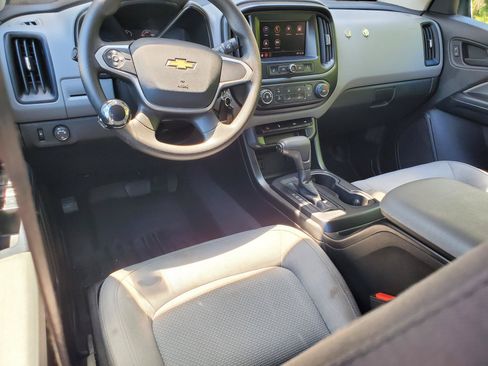 Used 2021 Chevrolet Colorado W/T RWD image 28