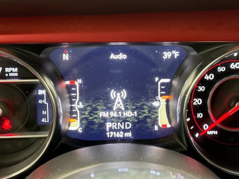 Used 2022 Jeep Wrangler Rubicon w/ LED Lighting Group image 9