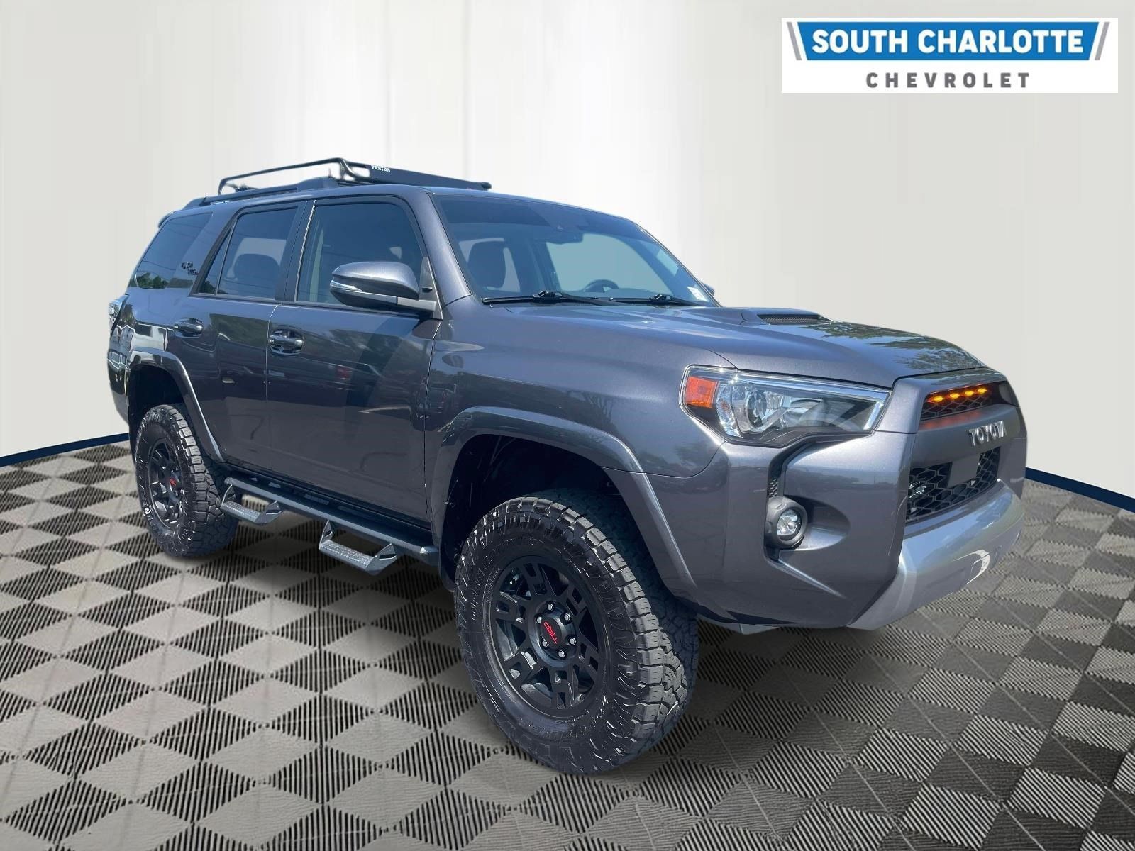 Used 2023 Toyota 4Runner TRD Off-Road Premium w/ Moonroof Package AWD/4WD image 3