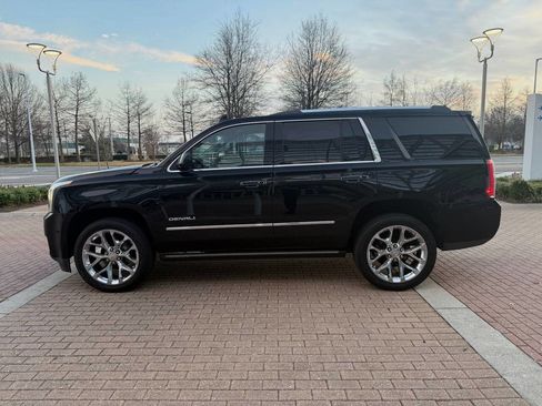 Used 2017 GMC Yukon Denali w/ Open Road Package image 10