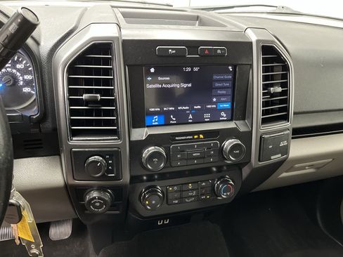 Used 2019 Ford F150 XLT w/ Equipment Group 302A Luxury AWD/4WD image 20