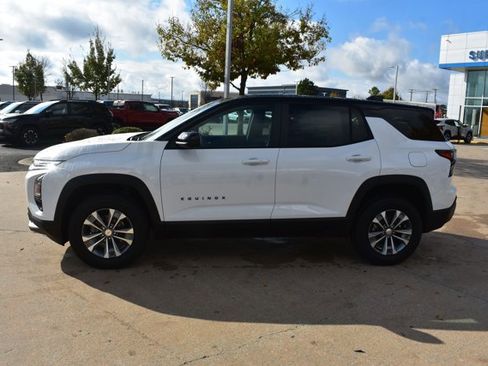 New 2026 Chevrolet Equinox LT w/ Safety and Technology Package image 9