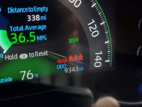 Used 2024 Toyota RAV4 AWD Hybrid image 24