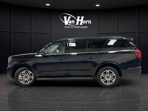 Certified 2025 Ford Expedition Max Active AWD/4WD image 4