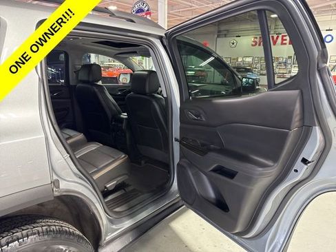 Used 2023 GMC Acadia AT4 w/ Technology Package AWD/4WD image 37