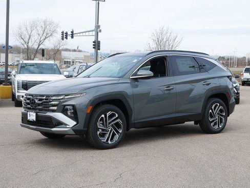 New 2026 Hyundai Tucson Limited AWD/4WD image 2
