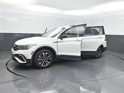 Used 2022 Volkswagen Tiguan S AWD/4WD image 33