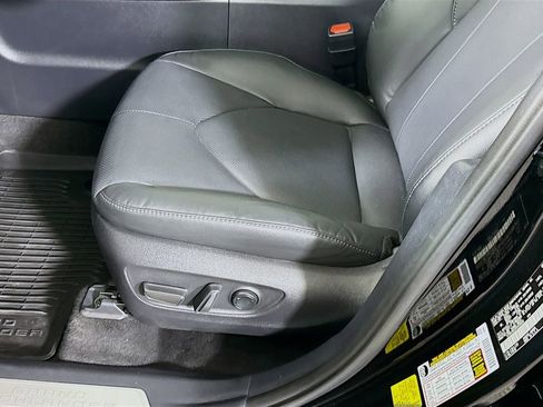 Certified 2024 Toyota Grand Highlander AWD Hybrid image 27