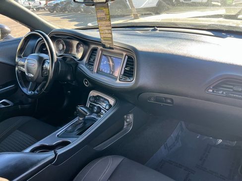 Certified 2023 Dodge Challenger SXT image 12