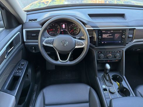 Used 2021 Volkswagen Atlas SE w/ Panoramic Sunroof Package AWD/4WD image 22