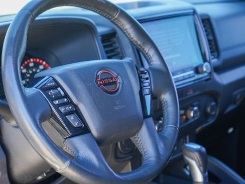 Used 2022 Nissan Frontier Pro-X w/ Pro-X Premium Package image 7
