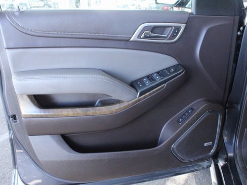 Used 2018 GMC Yukon XL Denali w/ Denali Ultimate Package image 23