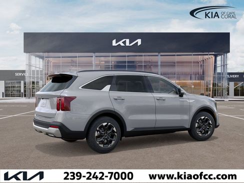 New 2026 Kia Sorento S w/ S Panoramic Sunroof Package image 6