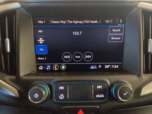 Used 2020 GMC Terrain SLT w/ Preferred Package FWD image 25