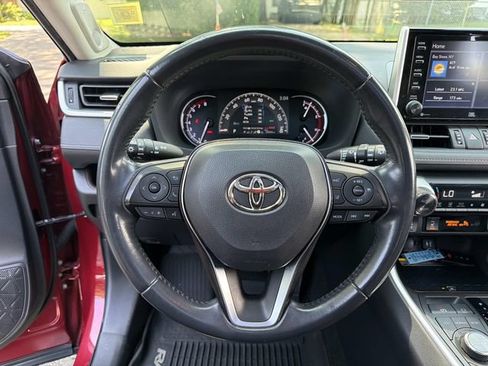 Used 2019 Toyota RAV4 Limited w/ Advanced Technology Package AWD/4WD image 20