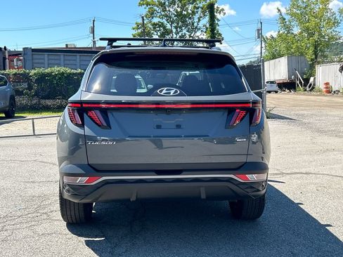 Used 2024 Hyundai Tucson SEL w/ Convenience Package AWD/4WD image 4