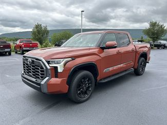 Used 2025 Toyota Tundra SR5 AWD/4WD video 3