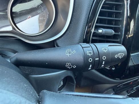 Used 2021 Jeep Compass Latitude w/ Sun and Sound Group FWD image 10