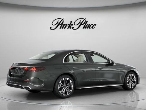 New 2026 Mercedes-Benz E 350 Sedan image 22