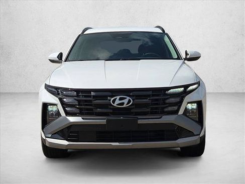 Used 2025 Hyundai Tucson SEL FWD image 2
