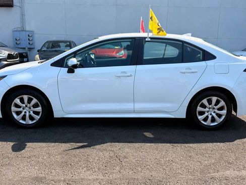 Used 2024 Toyota Corolla LE FWD image 9