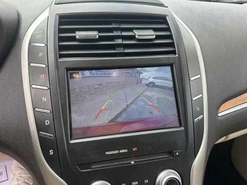 Used 2016 Lincoln MKC Reserve FWD image 13