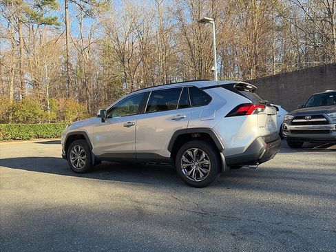 Used 2024 Toyota RAV4 XLE Premium image 3