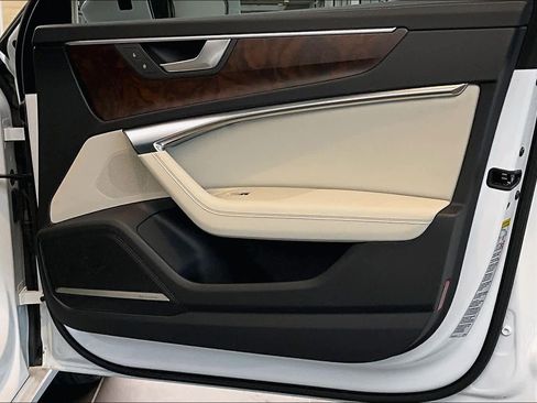 Used 2023 Audi A6 Premium Plus w/ Premium Plus Package image 22