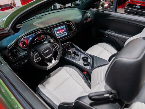Used 2023 Dodge Challenger SRT Hellcat RWD image 16