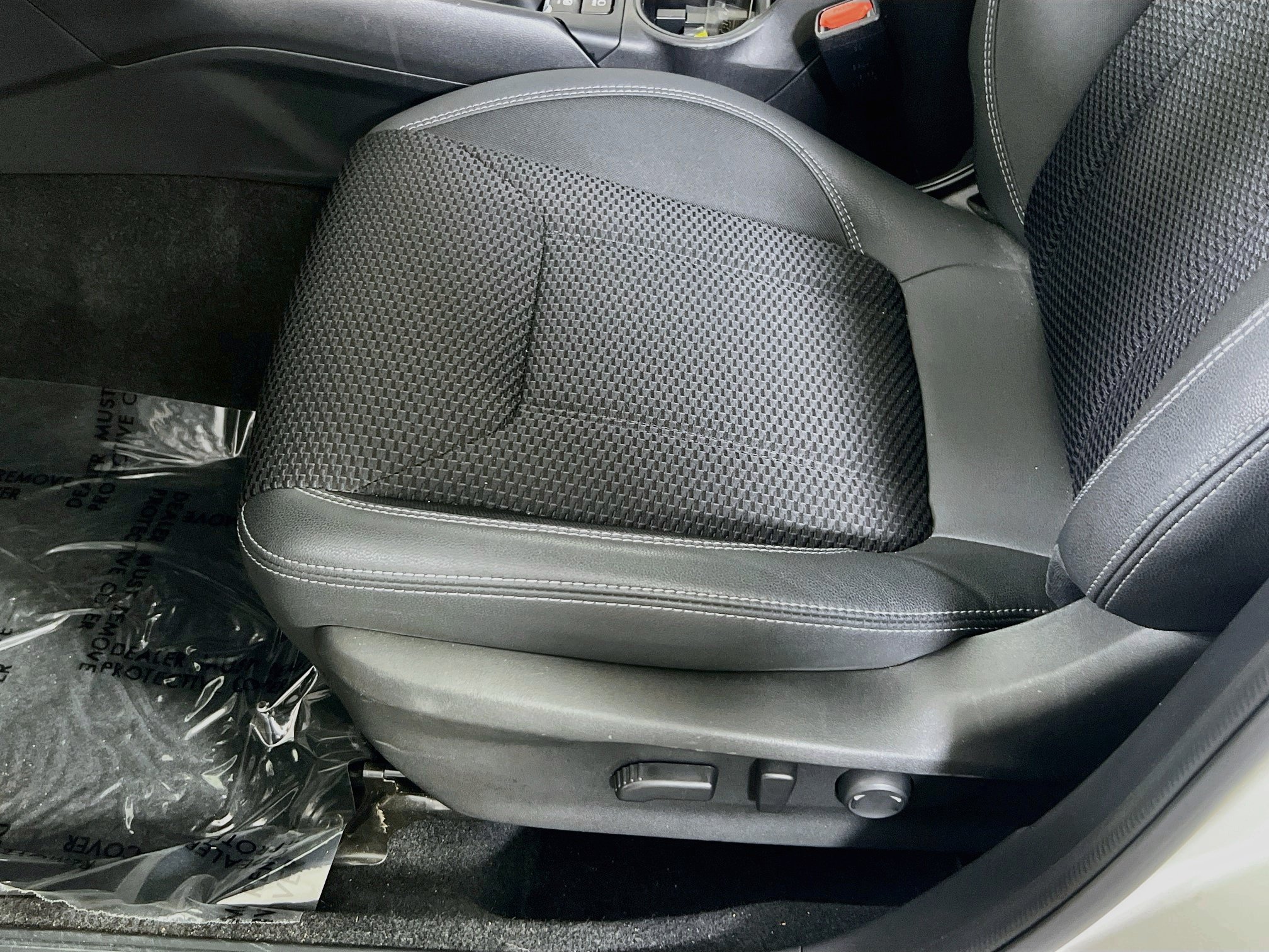 Used 2023 Subaru Forester Premium AWD/4WD image 18
