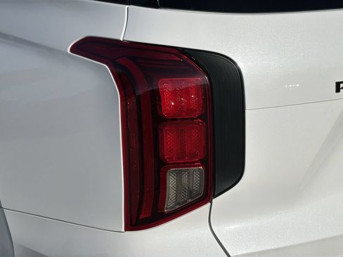 Used 2024 Hyundai Palisade Calligraphy AWD/4WD image 7