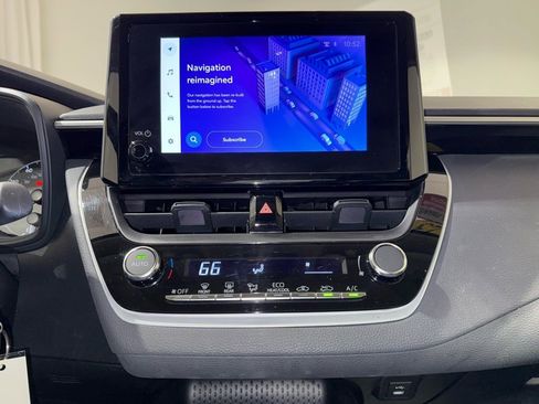 Certified 2023 Toyota Corolla LE image 24