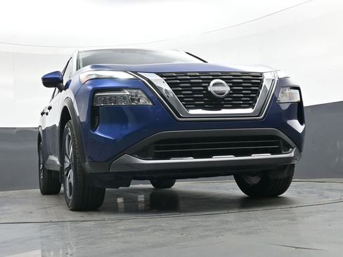 Used 2023 Nissan Rogue SL FWD image 50