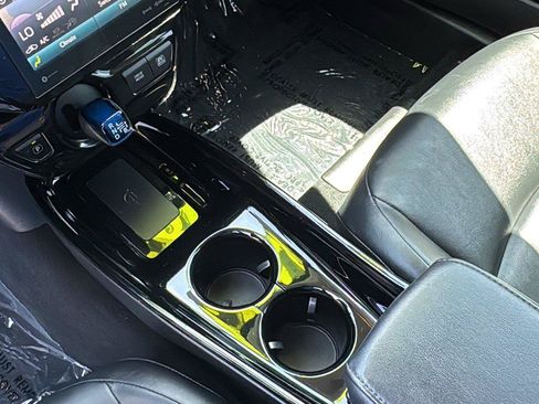 Used 2018 Toyota Prius Four w/ Advanced Technology Package FWD image 22