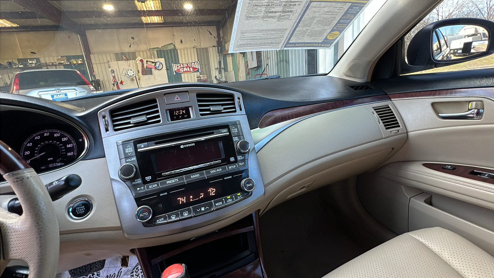Used 2011 Toyota Avalon Limited FWD image 13