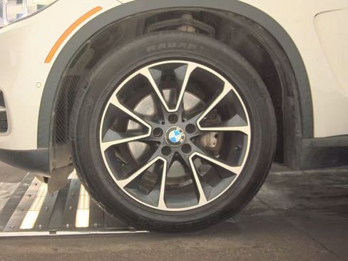 Used 2017 BMW X5 xDrive35i image 14