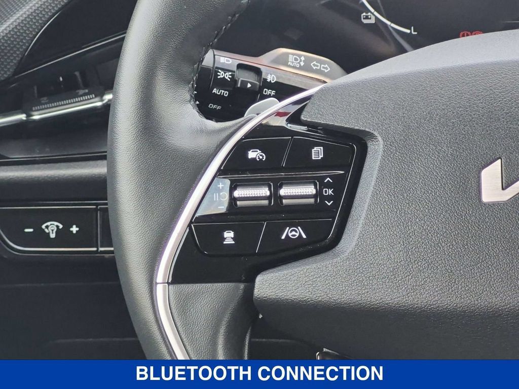 Used 2023 Kia Niro Wave w/ Wave Preserve Package FWD image 18