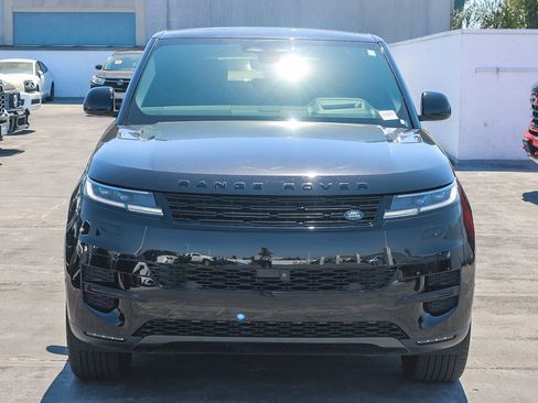 Used 2024 Land Rover Range Rover Sport SE AWD/4WD image 2