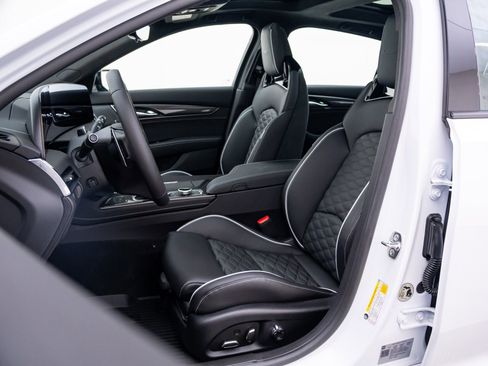 New 2026 Cadillac CT5 V w/ Technology Package image 17