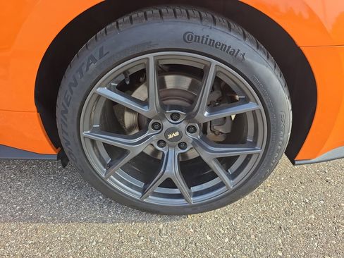 Used 2021 Ford Mustang GT w/ GT Performance Package RWD image 34