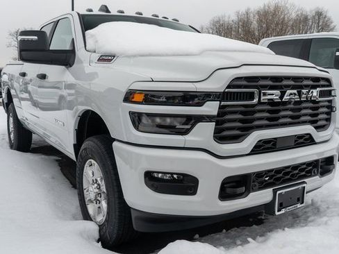 New 2026 RAM 2500 Big Horn AWD/4WD image 3