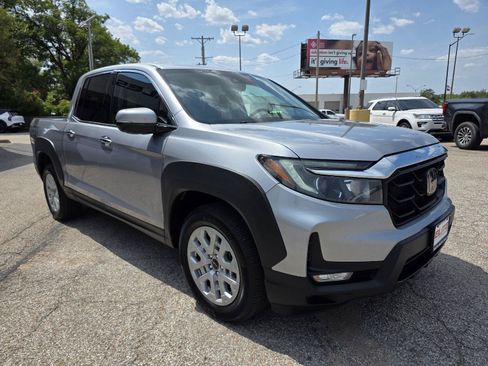 Used 2021 Honda Ridgeline RTL-E image 3