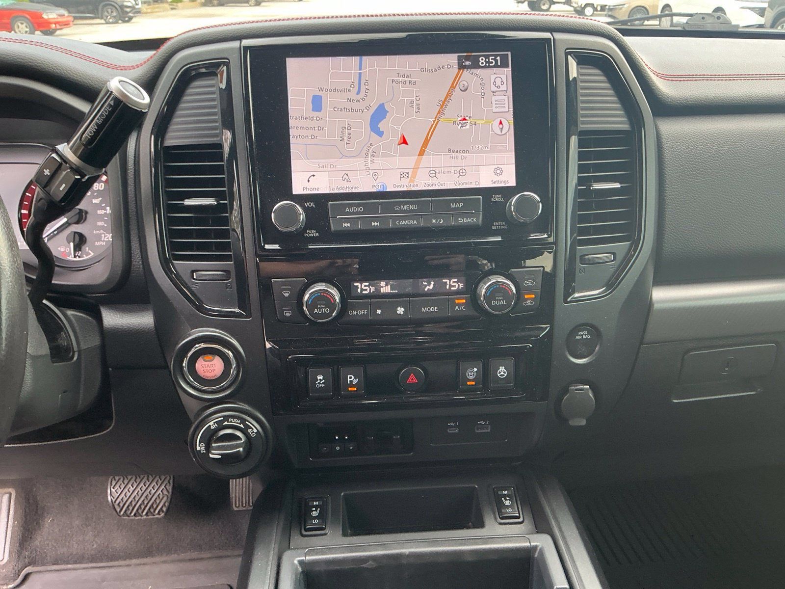 Certified 2021 Nissan Titan PRO-4X w/ Pro-4x Convenience Package AWD/4WD image 16
