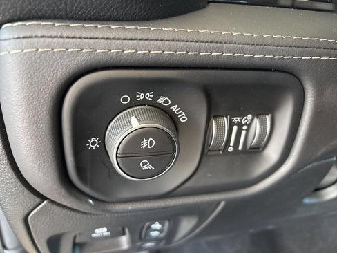 New 2026 RAM 1500 Limited AWD/4WD image 15