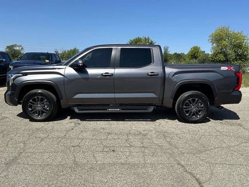 Used 2024 Toyota Tundra SR5 w/ SR5 Convenience Package AWD/4WD image 2